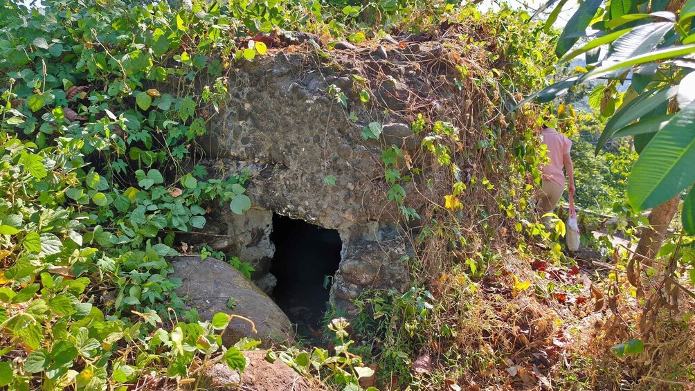 Picture 11 for Activity Makassar: WWII History Tour with Lakkang Island & Bunkers 2