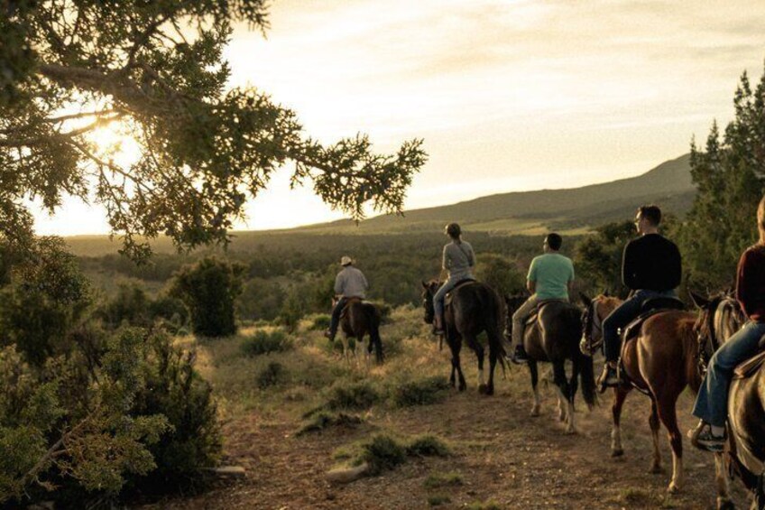 Sunrise Horseback Ride in Southern Utah 4