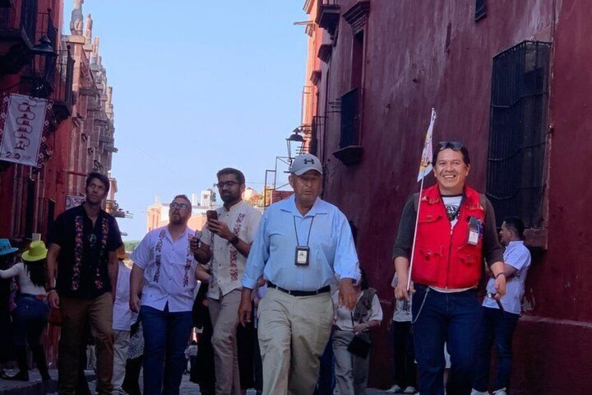 Walk with a Born and Raised Guide at San Miguel de Allende 5
