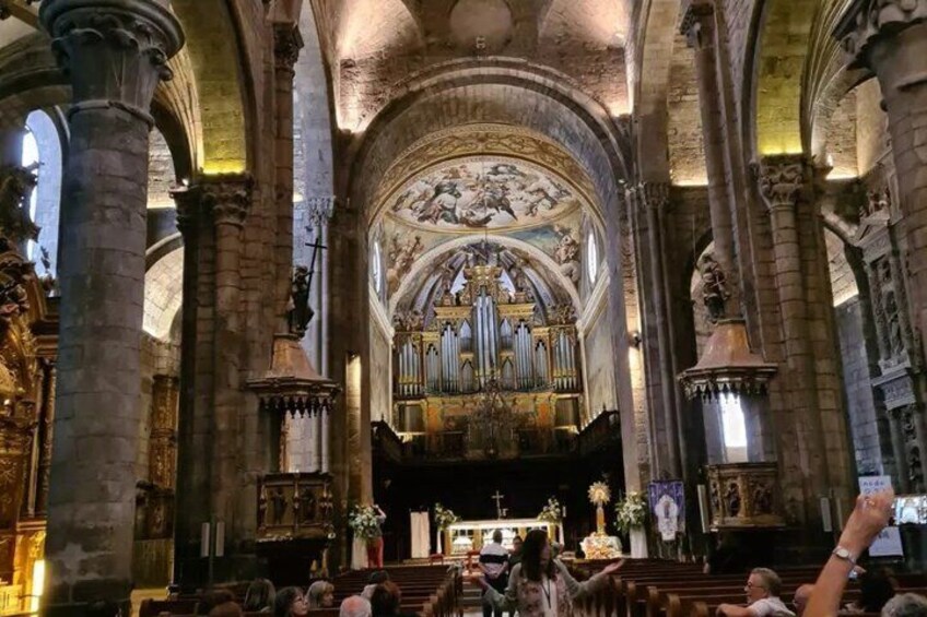 Guided Tour of Jaca Discover the History and Culture 3