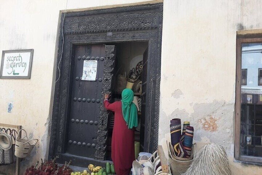 Zanzibar Tour with Spice Farm Stone Town and Prison Island 3