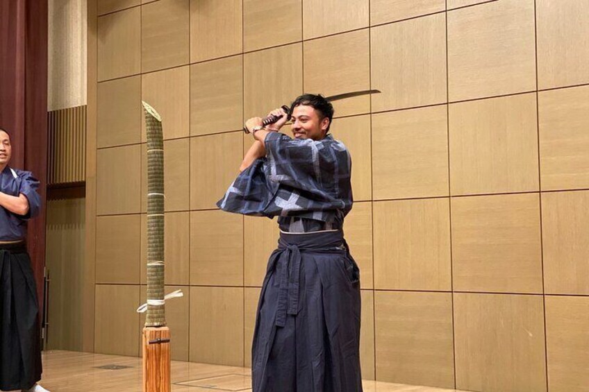 Tokyo: Samurai Experience with a Real Sword 2