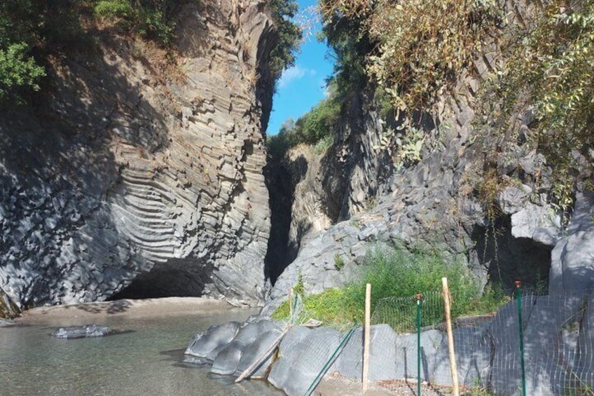 Guided tour of Etna and the Alcantara Gorges with pick-up 1