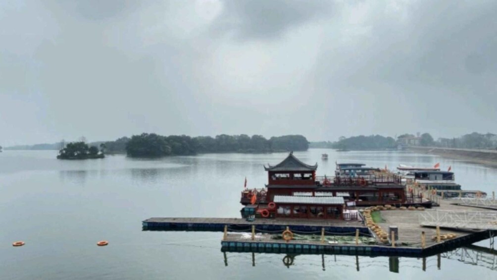 Chongqing: Dazu Longshui Lake Cruise 1