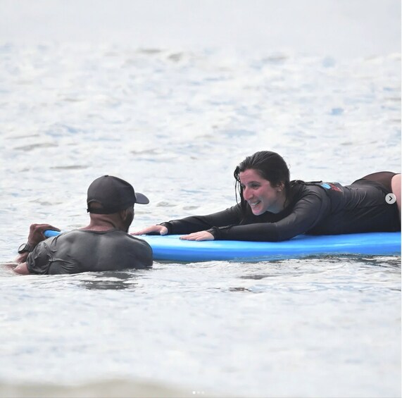 Picture 1 for Activity Surf Lesson Experience at Pipa Beach - Madeiro/Rio Grande do Norte 4
