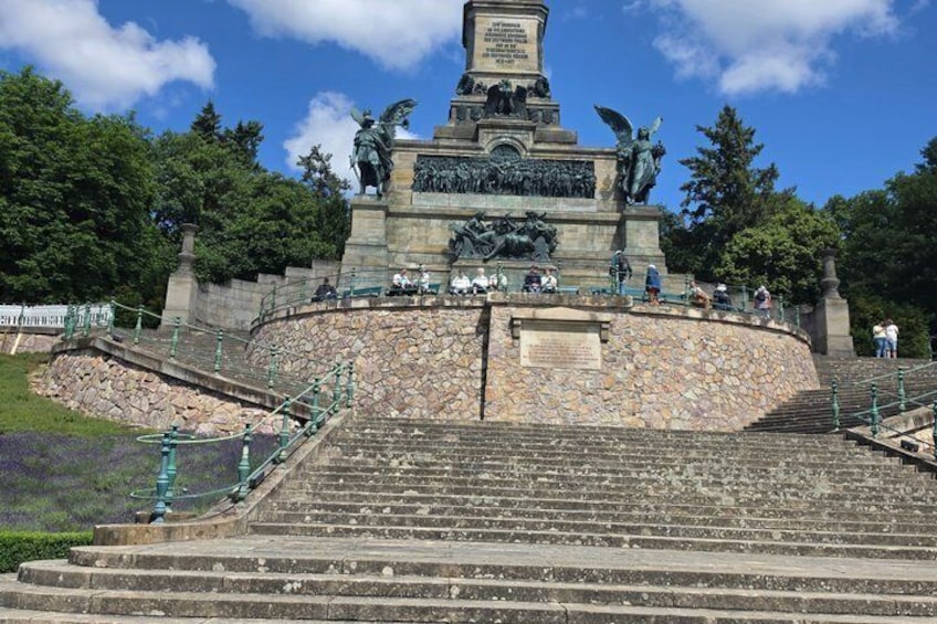 Rheintal – Rhine Valley: Castles, Vineyards & Rhine Views 1