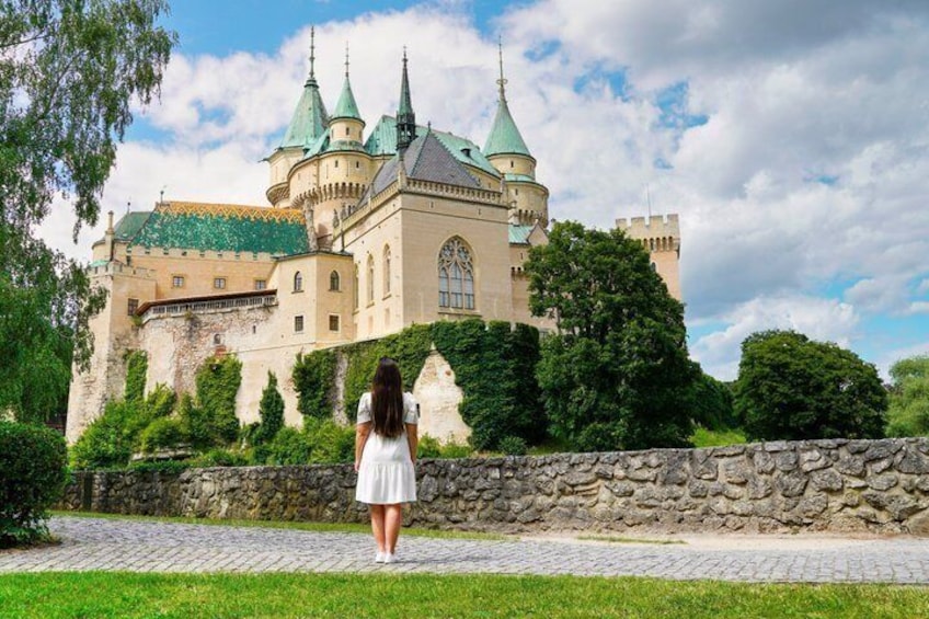 Bratislava Bojnice Castle, Cicmany & Banská Štiavnica Guided Tour 1