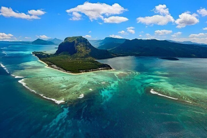 The Complete Mauritius Island E-Guide 5 Regions and 25 Journeys 5