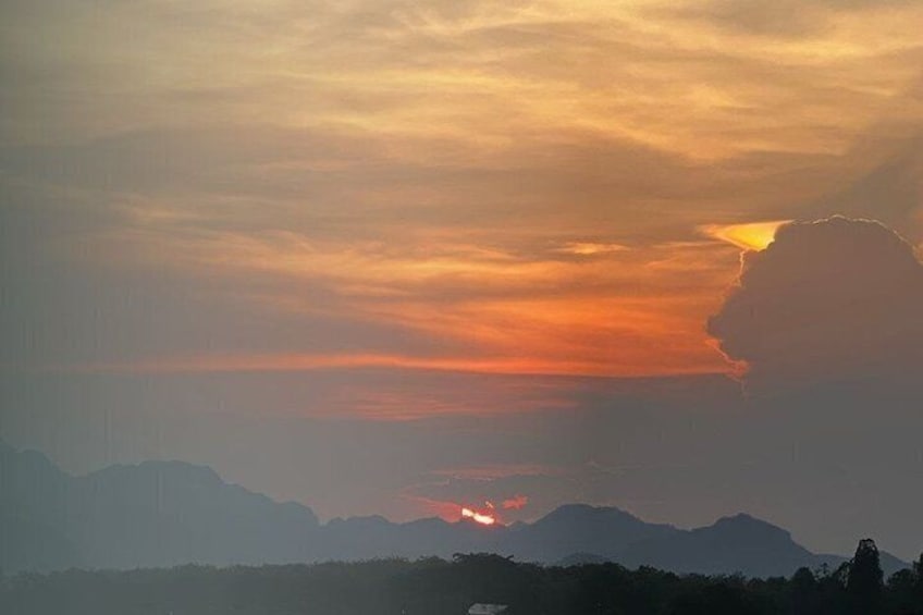 Kanchanaburi Sunset Cycling Tour 3