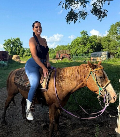 Picture 1 for Activity Needville: Horseback Ride & Picnic 2