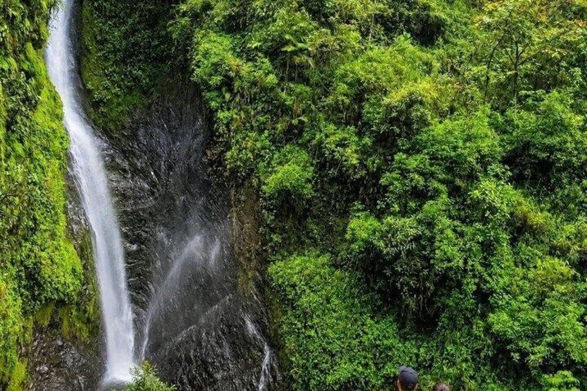 Piedra Blanca Waterfalls Full Day Tour 2
