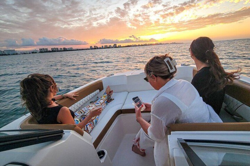 Luxury Boat Adventure to Three City Mangroves and Coastal Reefs 4