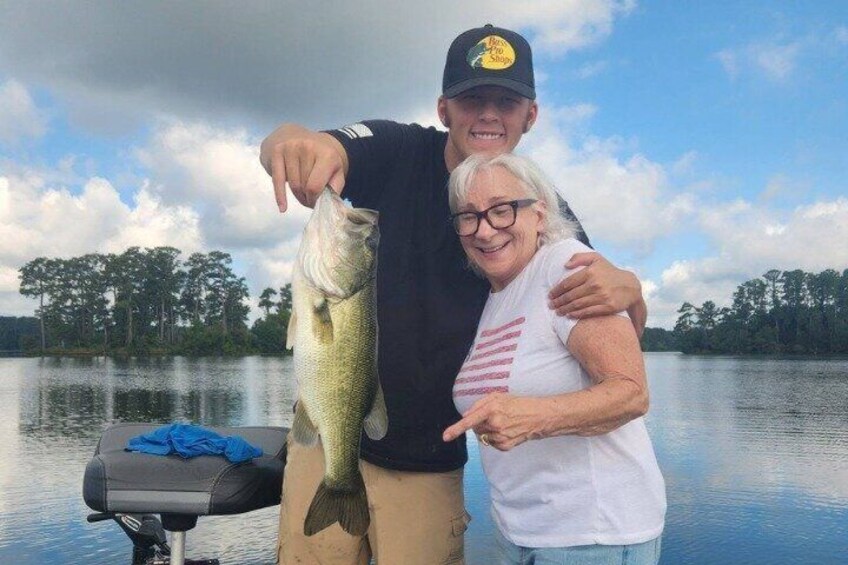 Private Lake Guntersville Fishing Charters in Guntersville AL 2