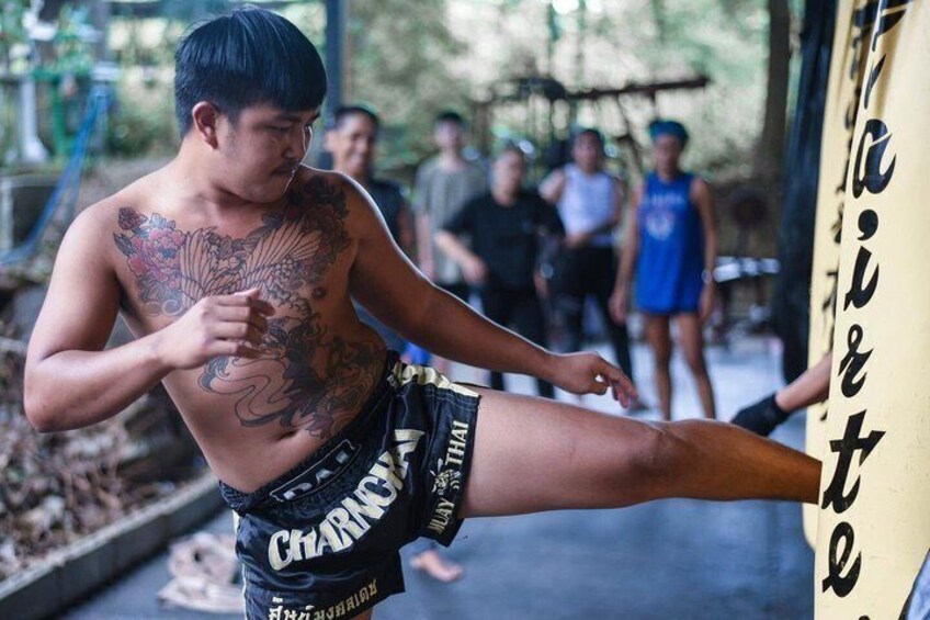 Pai Muay Thai Boxing Class with Professional Trainers 4