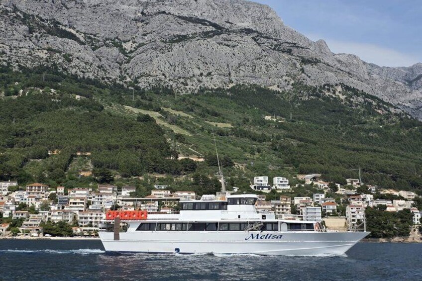 Brač & Hvar Boat Trip from Baška Voda: Swim, Lunch & Explore 2