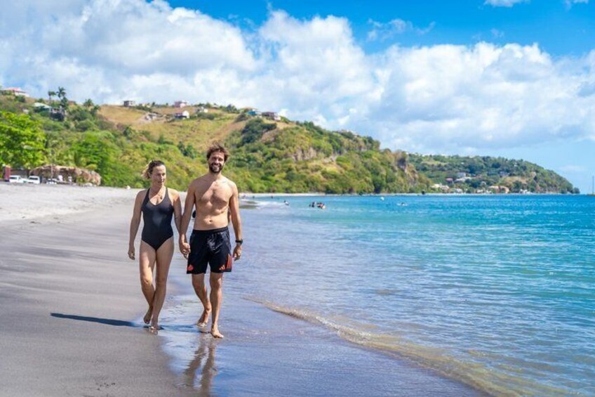 Black Sand Beach Tour: Swim & Relax (All Inclusive) 4