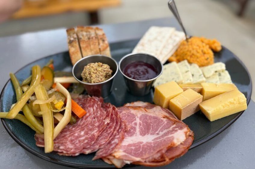 Raleigh: Warehouse District Food Tour with 5 Tastings & BBQ 3