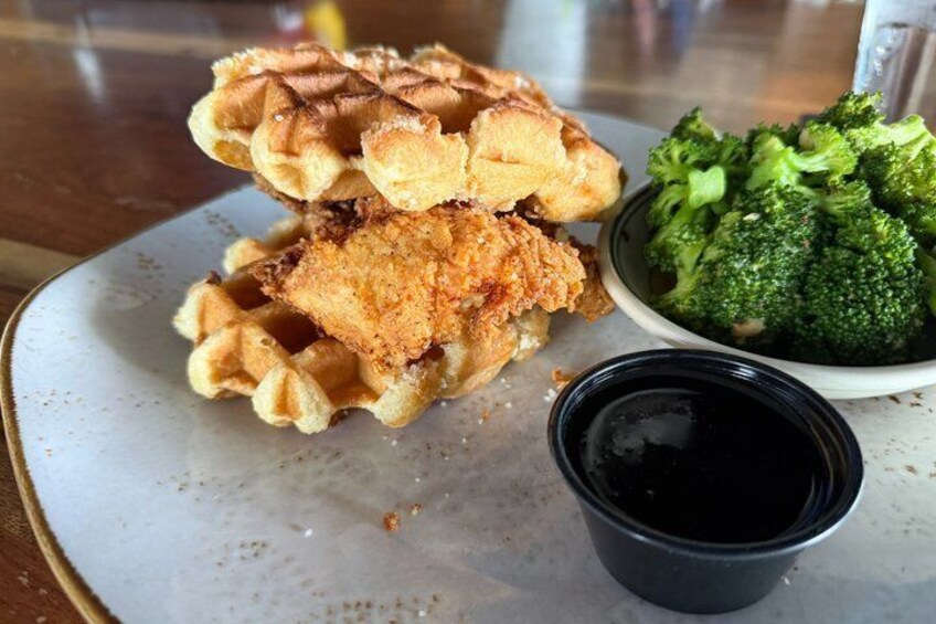 Raleigh: Warehouse District Food Tour with 5 Tastings & BBQ 4