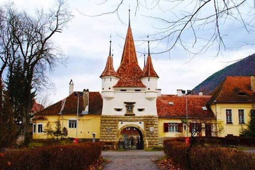 Peles and Dracula's Castle Legends Tour 2