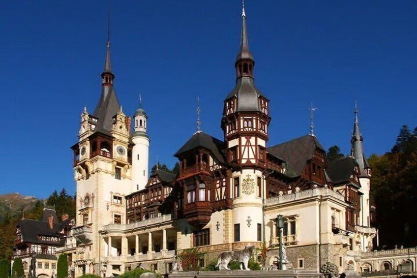 Peles and Dracula's Castle Legends Tour 4