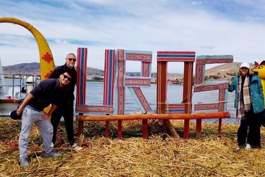 3-Hour Small Group Uros Floating Islands Tour 4