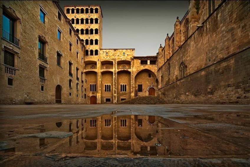Barcelona Gothic Quarter Two Hour Shared Walking Tour 1