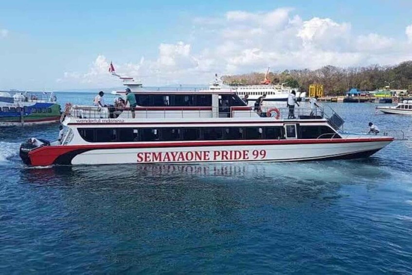 A boat named SEMAYAONE PRIDE 99 on water. 3
