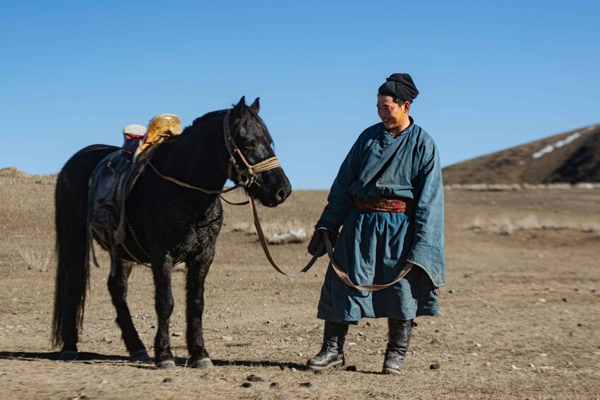 4-Day Authentic Nomadic Family Homestay near the Mini Gobi 1