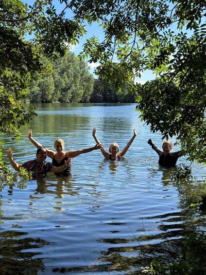 Picture 9 for Activity Ellerton Park Lakeside Horsebox Sauna and Swim Experience 2