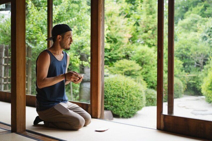 Tea Ceremony and Matsue Castle With Local and Audio Guide 1