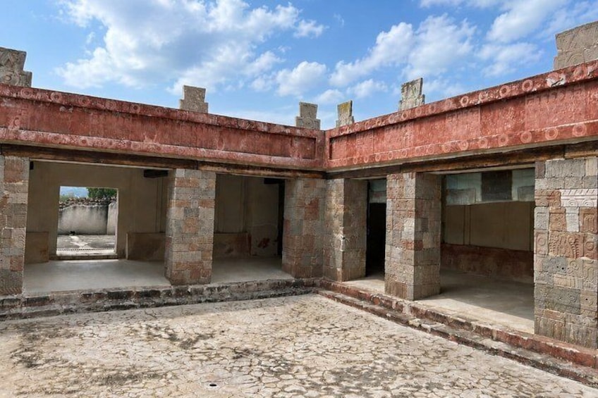 Guided tour of Teotihuacan with certified guide Small group 3
