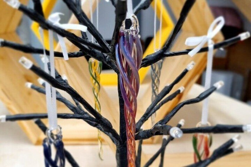 90 Minute Glass Flameworking Experience in Motovun 3
