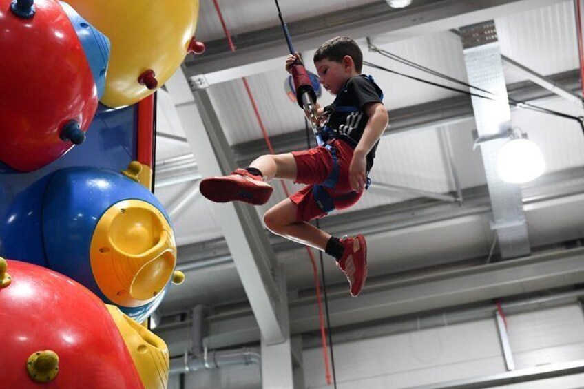 Weekend and Holiday Climb - Climb Quest Milton Keynes 5