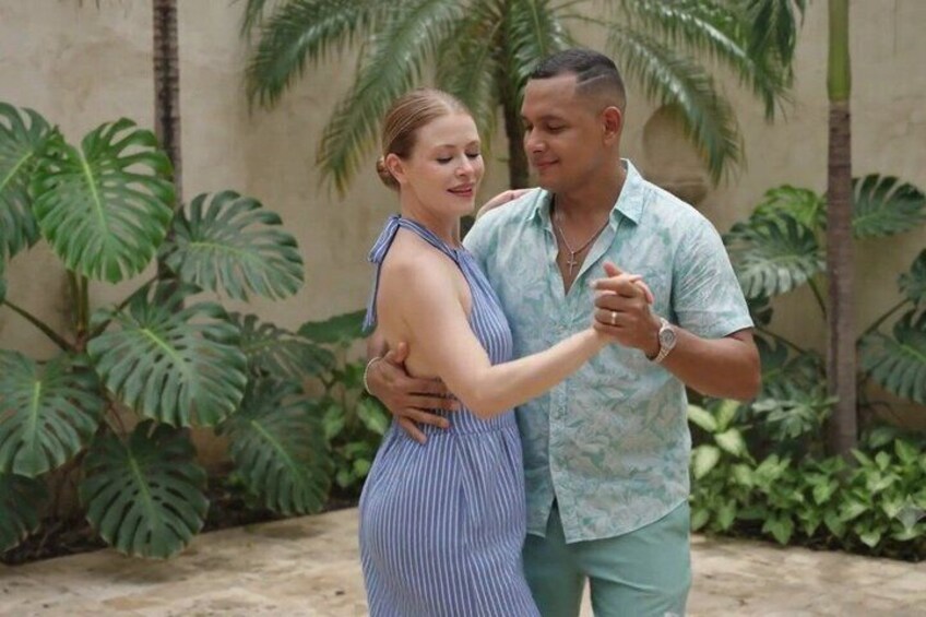 Dominican Dance Experience 1