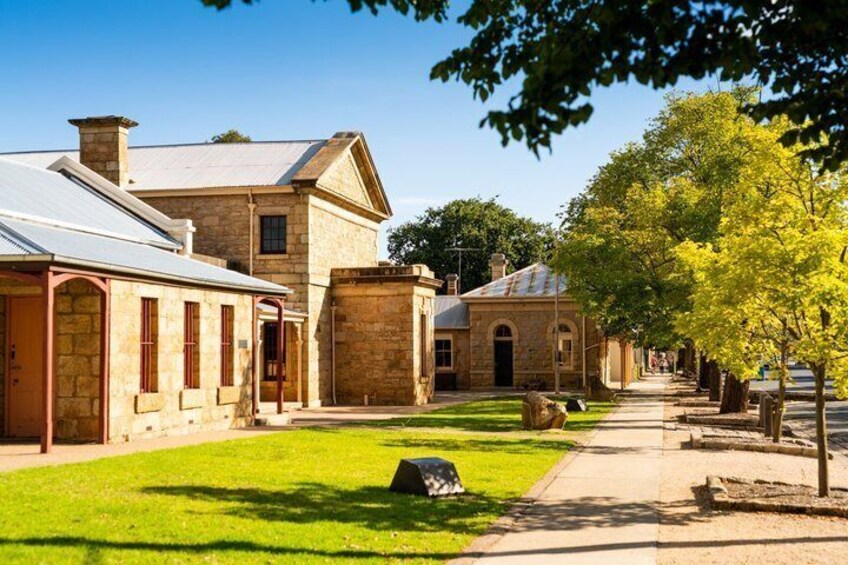 Ned Kelly Beechworth and Glenrowan Private Tour 5
