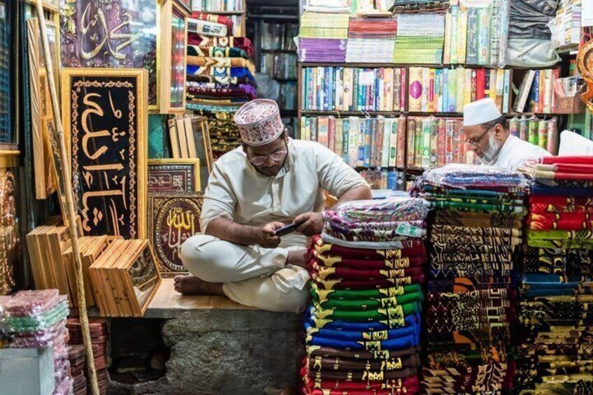 Explore Old Hyderabad 2 Hour Guided Walking Tour 2