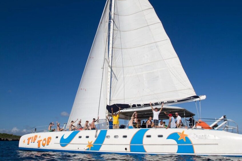 Tip Top Catamaran Snorkeling Tour with Lunch 4