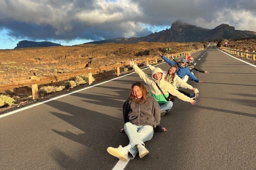 Teide National Park Sunset Picnic and Stargazing Tour 4