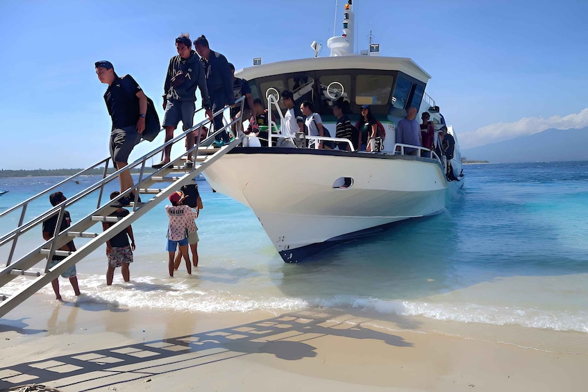 Picture 1 for Activity Gili Islands/Lombok: One-Way Fast Boat Ticket to Bali 4
