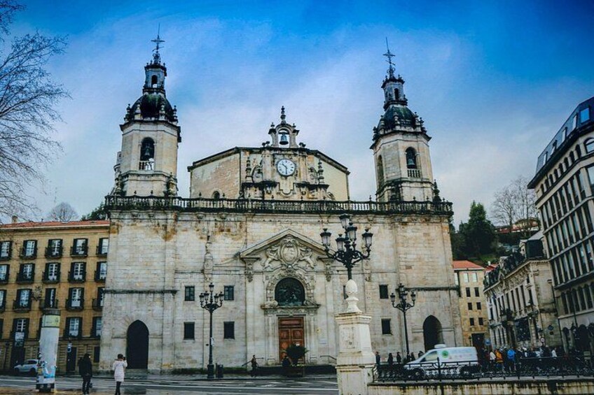 Free Walking Tour Bilbao Old Town with Local Guides 3