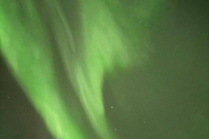 A greenish light in the sky. 3