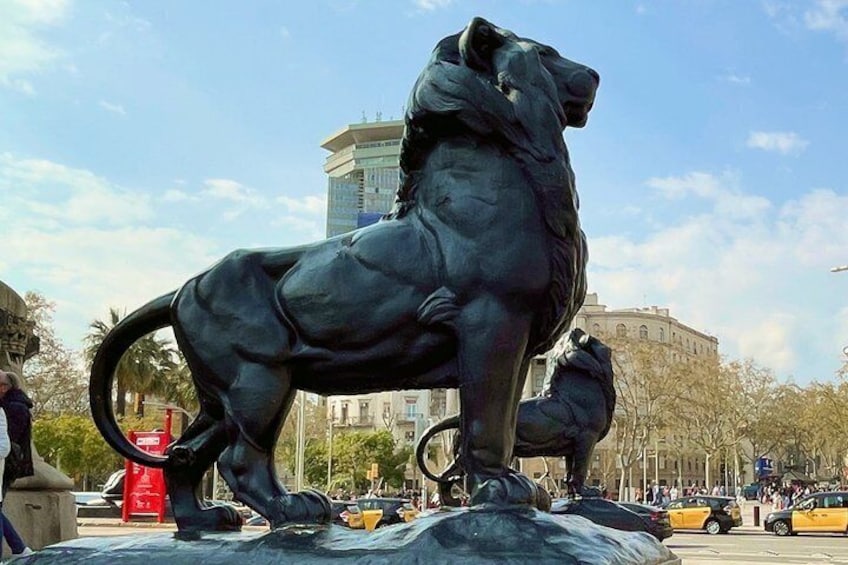 Barcelona Christopher Columbus Monument Walking Tour 3