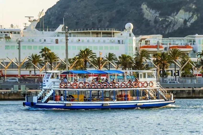 Barcelona Las Golondrinas Sightseeing Cruise 2