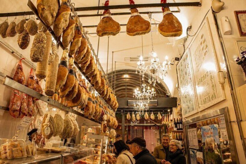 Bologna Street Food Walk Taste La Grassa like a local 5