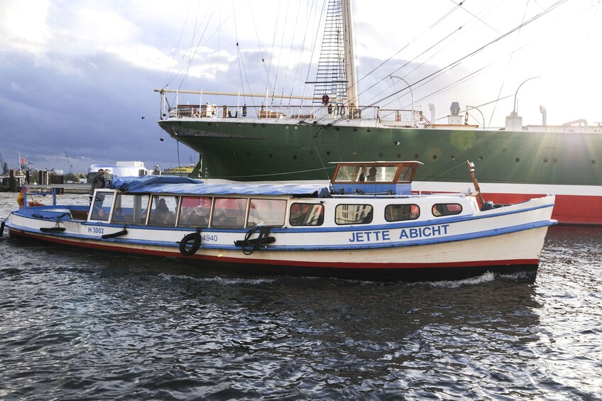 Jette Abicht ship at the Hamburg Harbour 