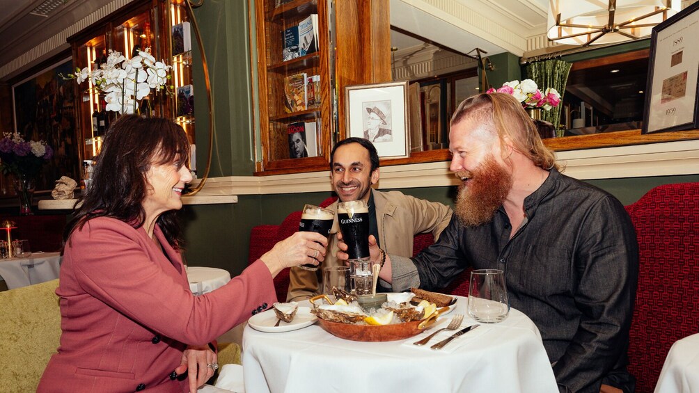 Discover Dublin's Pubs: Music, Beer & Whisky Tour with a Local Guide 3