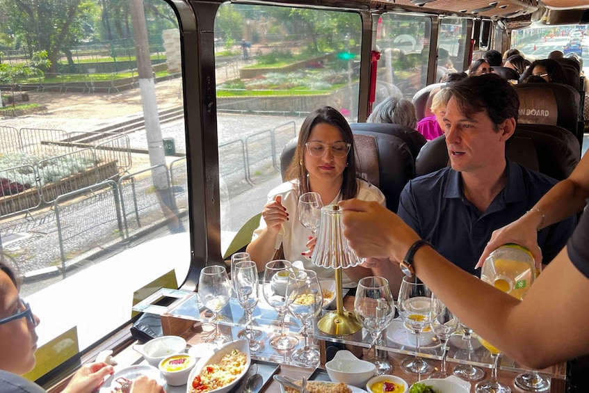 São Paulo: Premium City Bus Tour with Dinner and Veggie Option 1