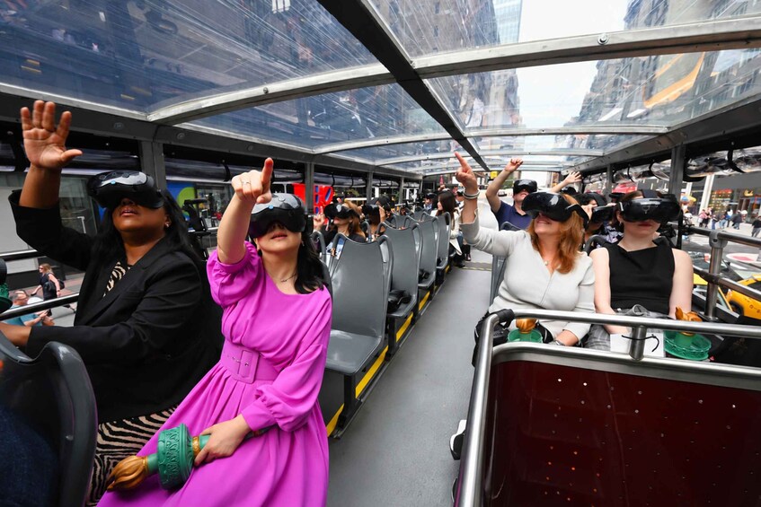 Picture 3 for Activity New York City Immersive XR Bus Tour – XploreRide 4