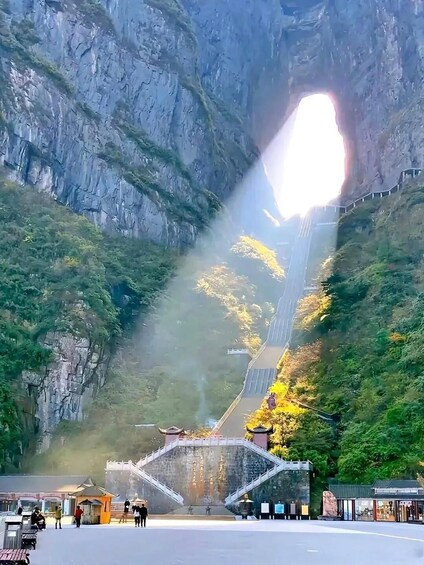 Picture 3 for Activity Zhangjiajie Ticket: Avatar & Tianmen Mountain & Glass Bridge 3