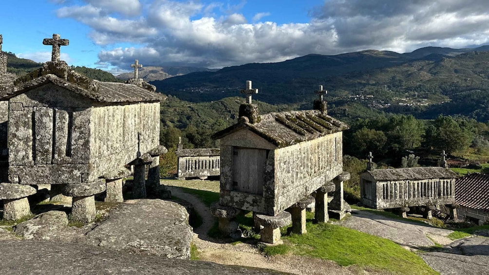Peneda-Gerês National Park & Vinho Verde Tasting – Day Trip 1